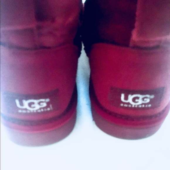 🆕Ugg Velvet Raspberry - Picture 4 of 6